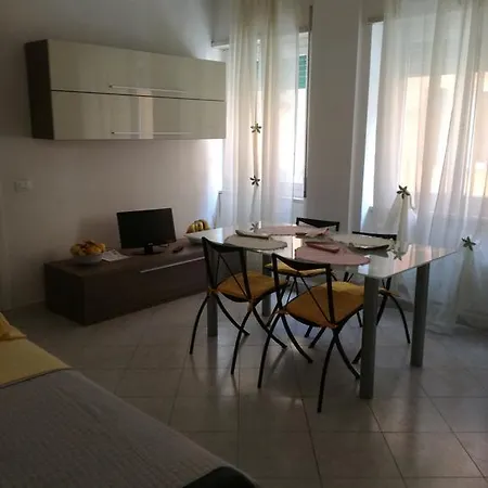 Casa Di Stefania 公寓 *